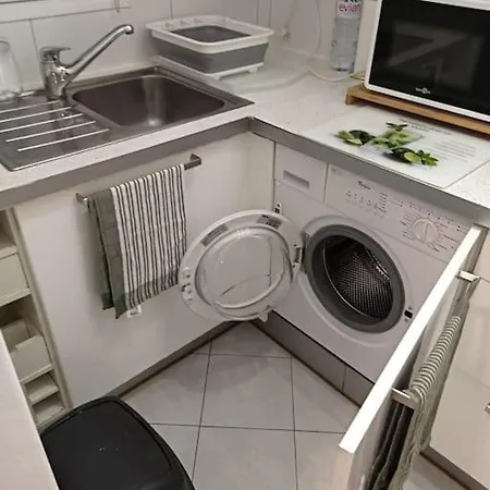Appartement Joli Design Balcon Sud Et Parking Gratuit *