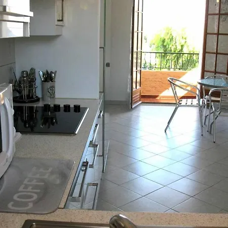 アパート Joli Design Balcon Sud Et Parking Gratuit ラ・ギャルド